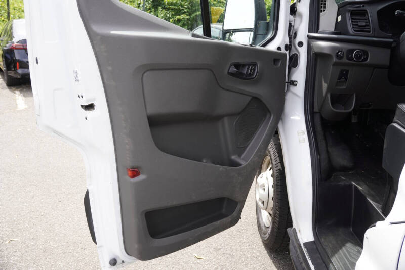 2023 Ford Transit