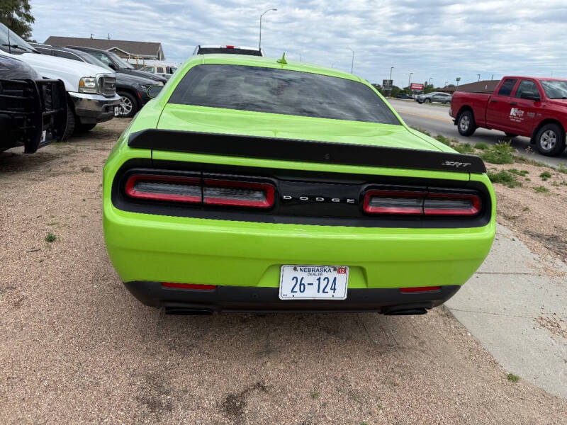 2015 Dodge Challenger SRT Hellcat