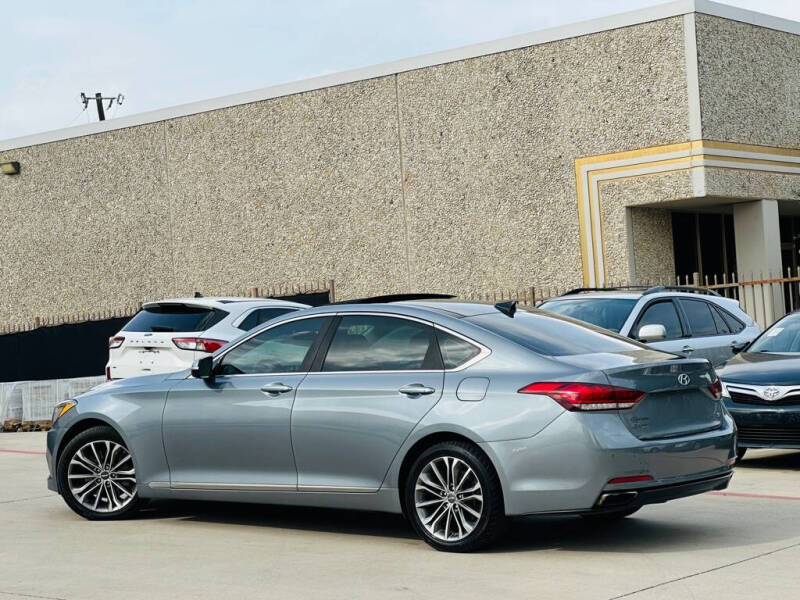 2015 Hyundai Genesis