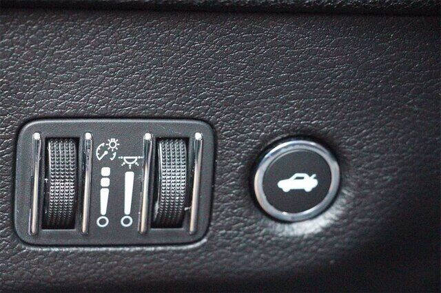 2019 Chrysler 300 Limited