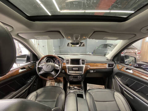 2013 Mercedes-Benz GL-Class GL 550 4MATIC