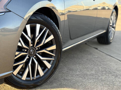 2023 Nissan Altima 2.5 SV