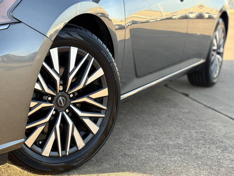 2023 Nissan Altima 2.5 SV