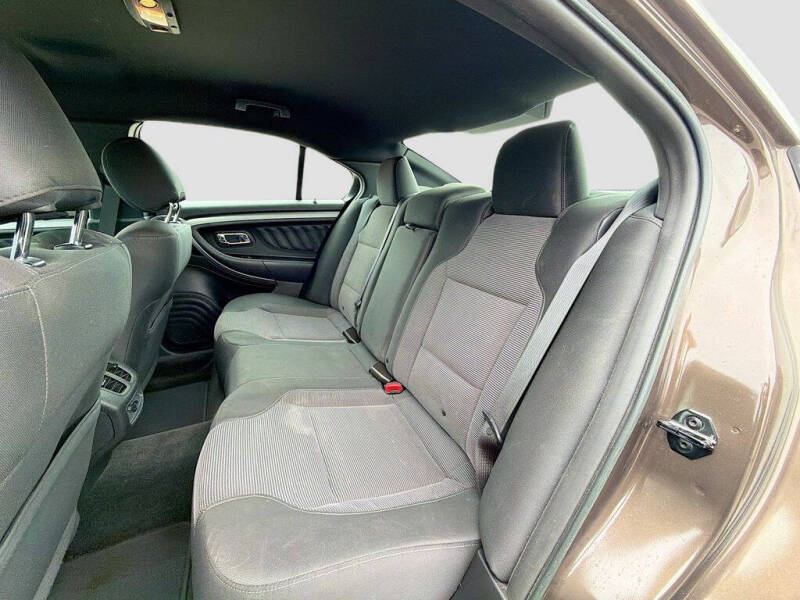 2016 Ford Taurus SEL