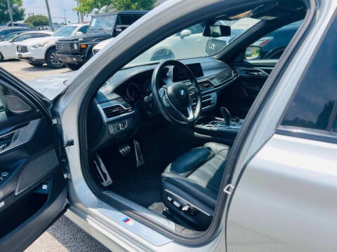 2017 BMW 7 Series 740i