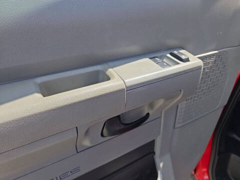 2012 Ford E-Series E-250