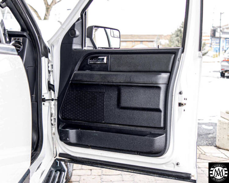 2016 Ford Expedition XL Fleet