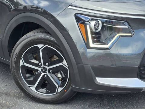 2025 Kia Niro EX