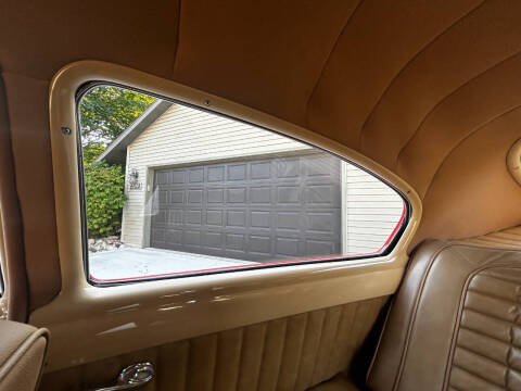 1949 Oldsmobile Futuramic 76