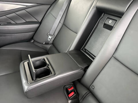 2016 Infiniti Q50 3.0T Premium