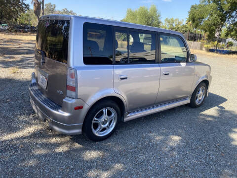 2004 Scion xB