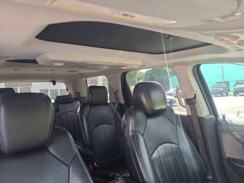 2013 GMC Acadia Denali