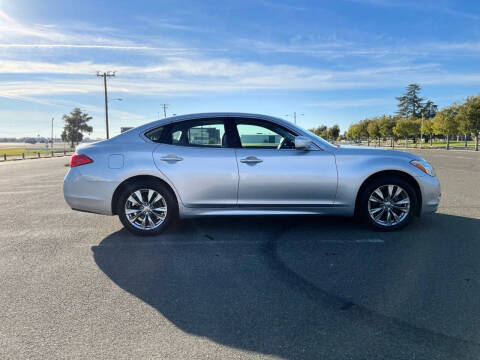 2012 Infiniti M37 x