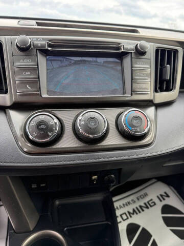 2014 Toyota RAV4 LE