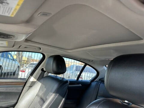 2014 BMW 5 Series 528i