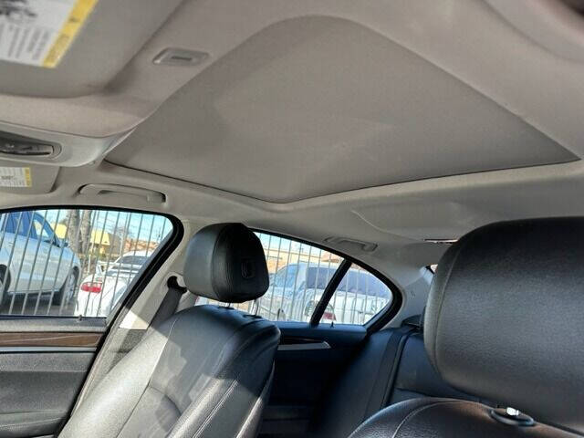 2014 BMW 5 Series 528i