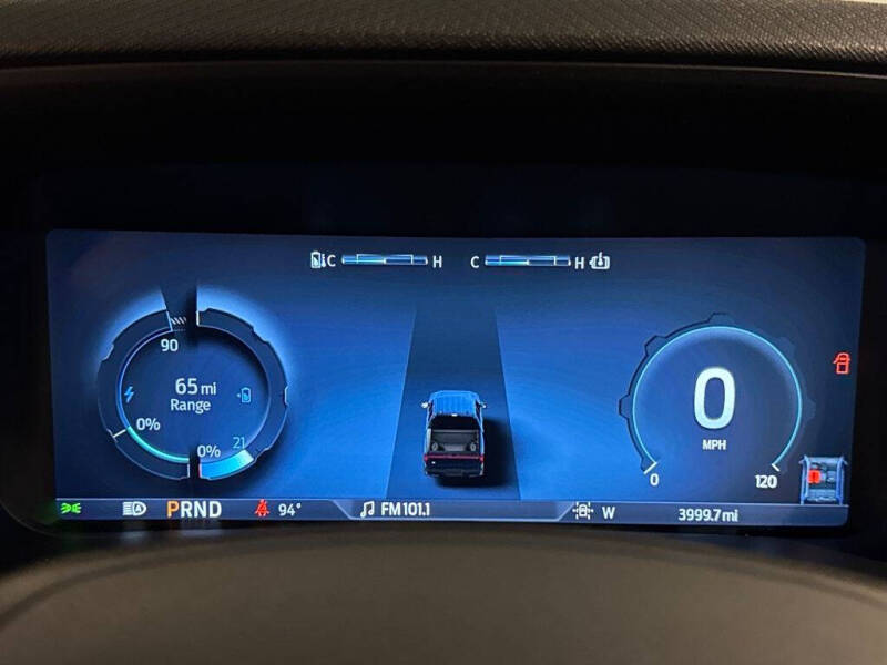 2025 Ford F-150 Lightning Pro