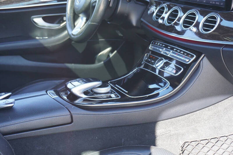 2017 Mercedes-Benz E-Class E 300