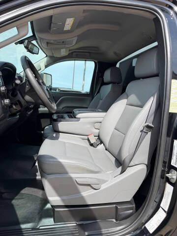 2021 Chevrolet Silverado 5500HD