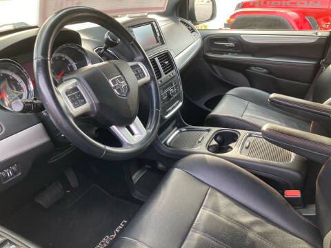 2014 Dodge Grand Caravan R/T