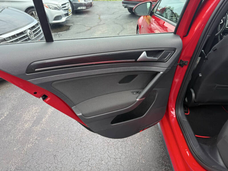 2015 Volkswagen Golf GTI S