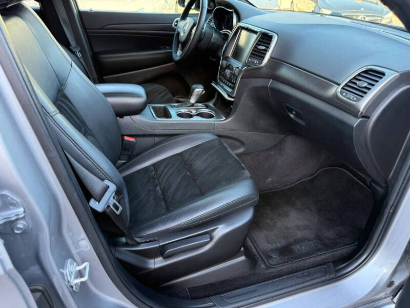2017 Jeep Grand Cherokee Altitude