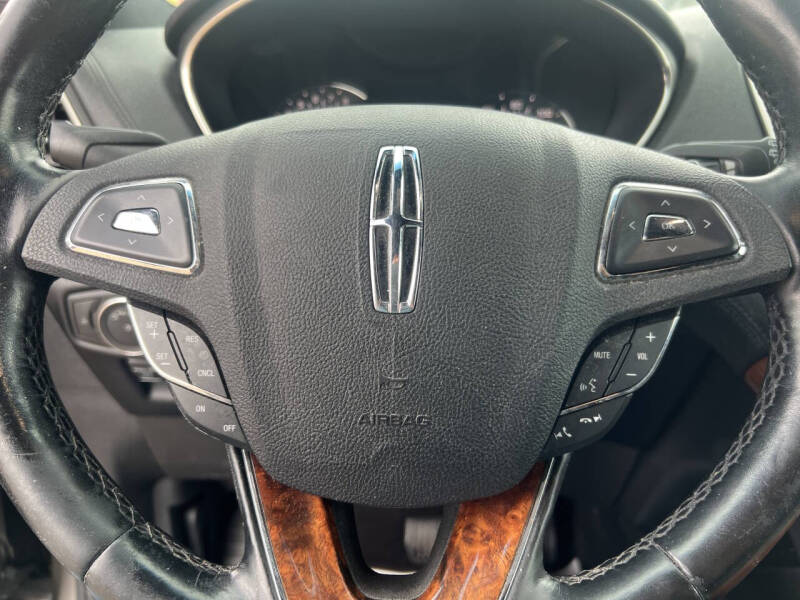2016 Lincoln MKX Select