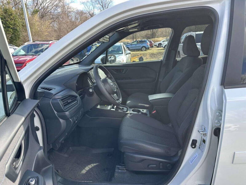 2025 Subaru Forester Premium