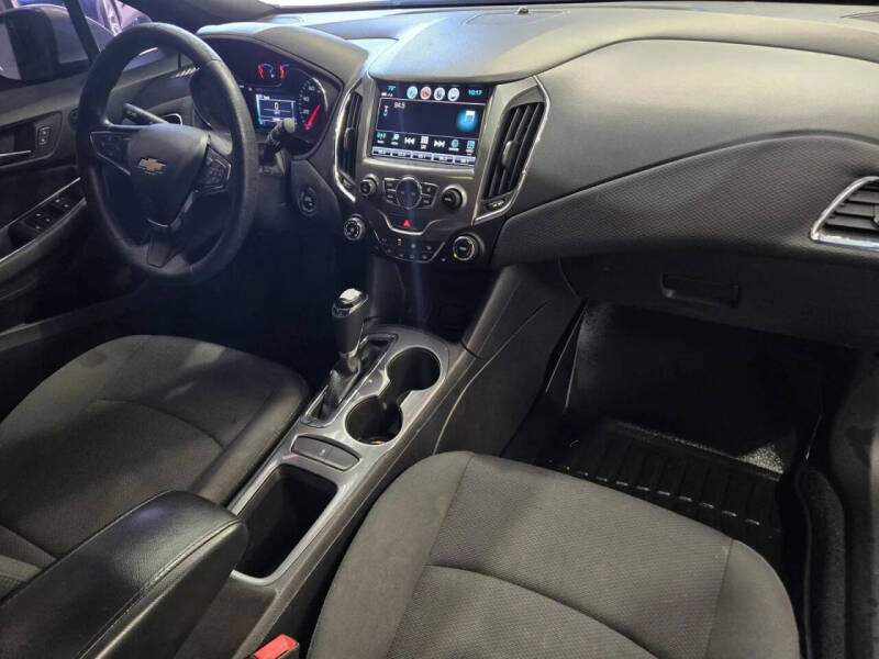 2018 Chevrolet Cruze LT Auto