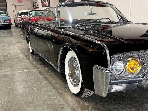1961 Lincoln Continental