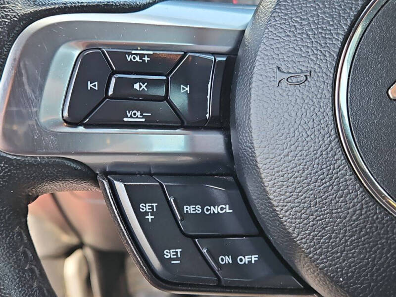 2022 Ford Mustang EcoBoost