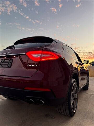 2017 Maserati Levante S
