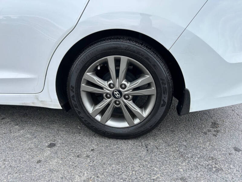 2017 Hyundai Elantra Limited