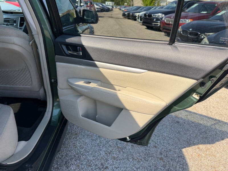 2011 Subaru Outback 2.5i Premium