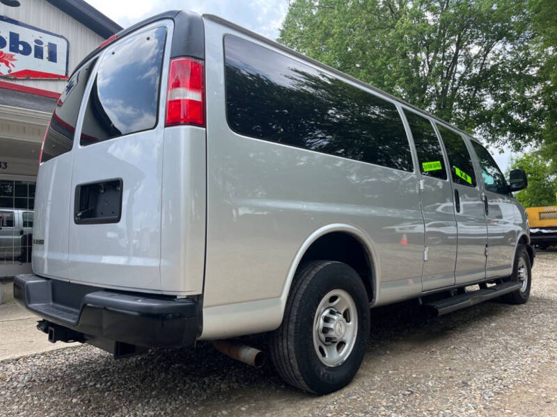 2018 Chevrolet Express LS 3500