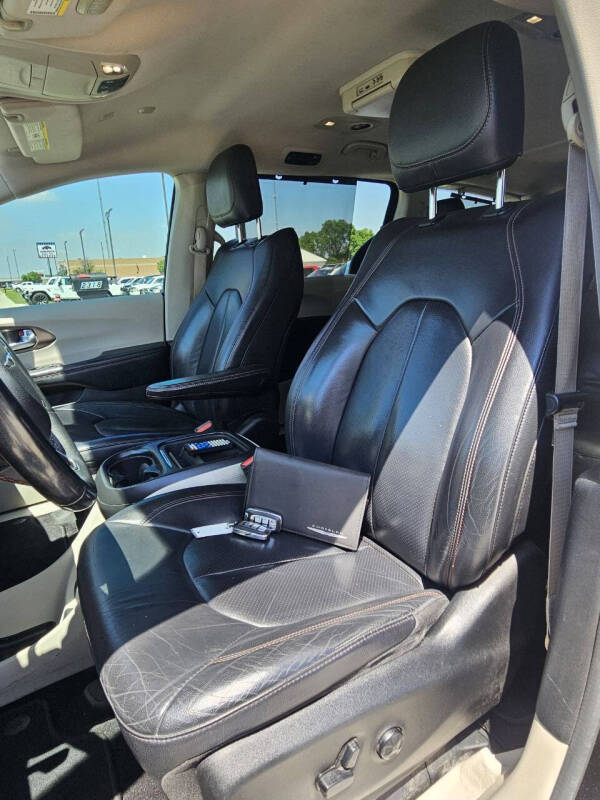 2018 Chrysler Pacifica Touring L