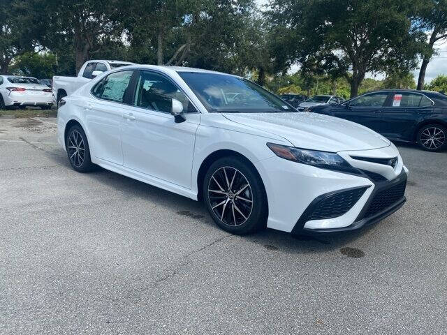 2021 Toyota Camry SE