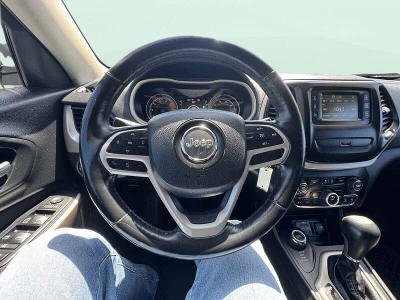 2017 Jeep Cherokee