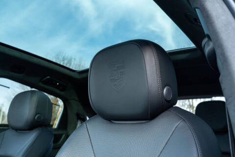 2025 Porsche Cayenne GTS Coupe