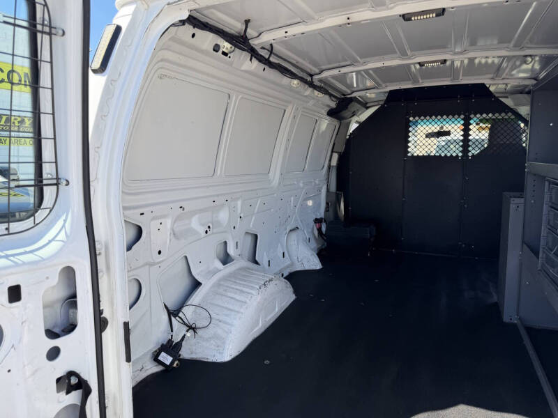 2013 Ford E-Series E-150