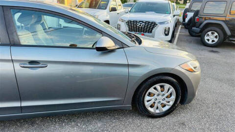 2017 Hyundai Elantra