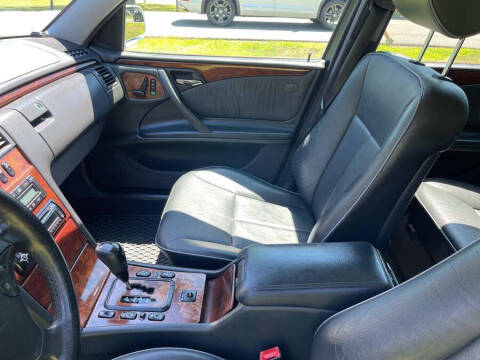 2002 Mercedes-Benz E-Class E 320 4MATIC