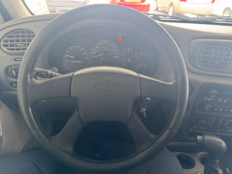 2003 Chevrolet TrailBlazer LS