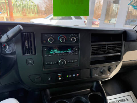 2022 Chevrolet Express 3500