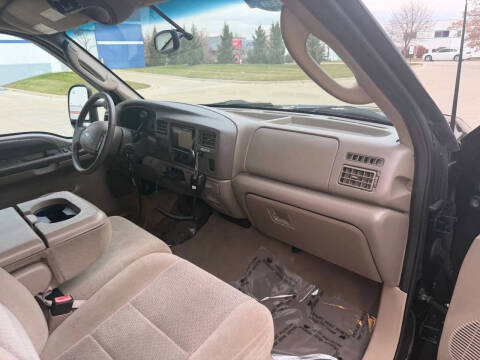 2003 Ford Excursion XLT