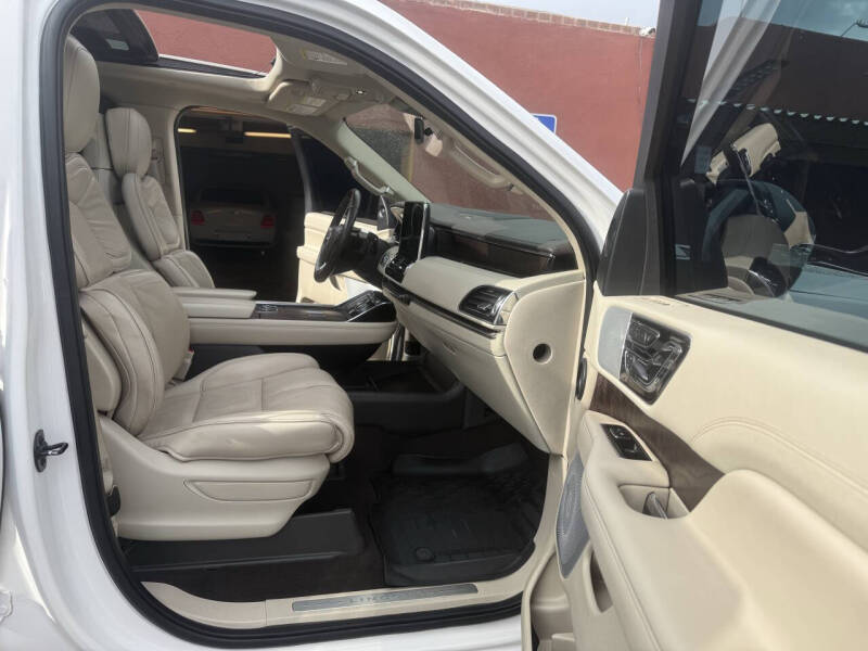 2019 Lincoln Navigator L Reserve