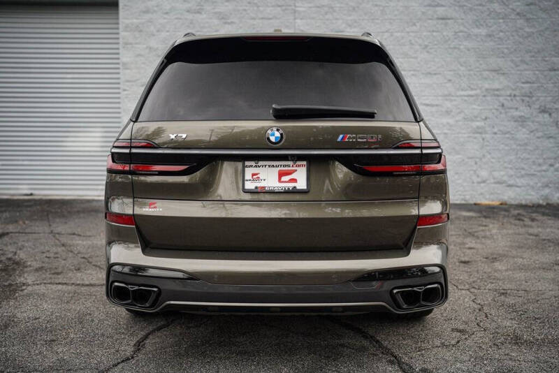 2025 BMW X7 M60i