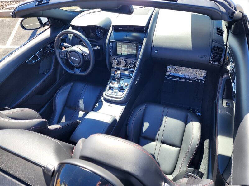 2015 Jaguar F-TYPE V8 S