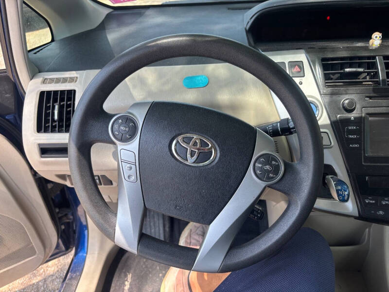2012 Toyota Prius v Three