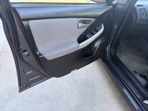 2014 Toyota Prius Two